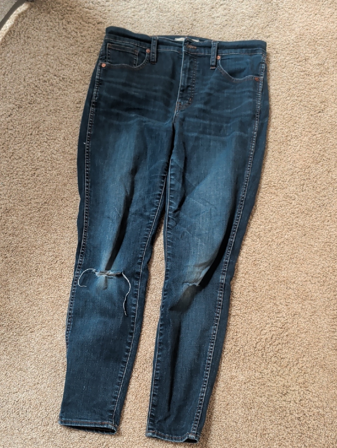 Madewell Dark Blue Women's Distressed Skinny Jeans